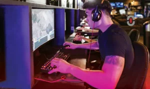 E-Sports narratives Translating stories and lore for a global audience