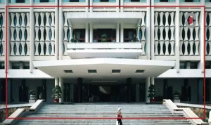 Formal vs informal Vietnamese language examples