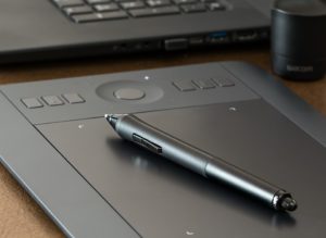 graphics-tablet-1964816_960_720 - Copy